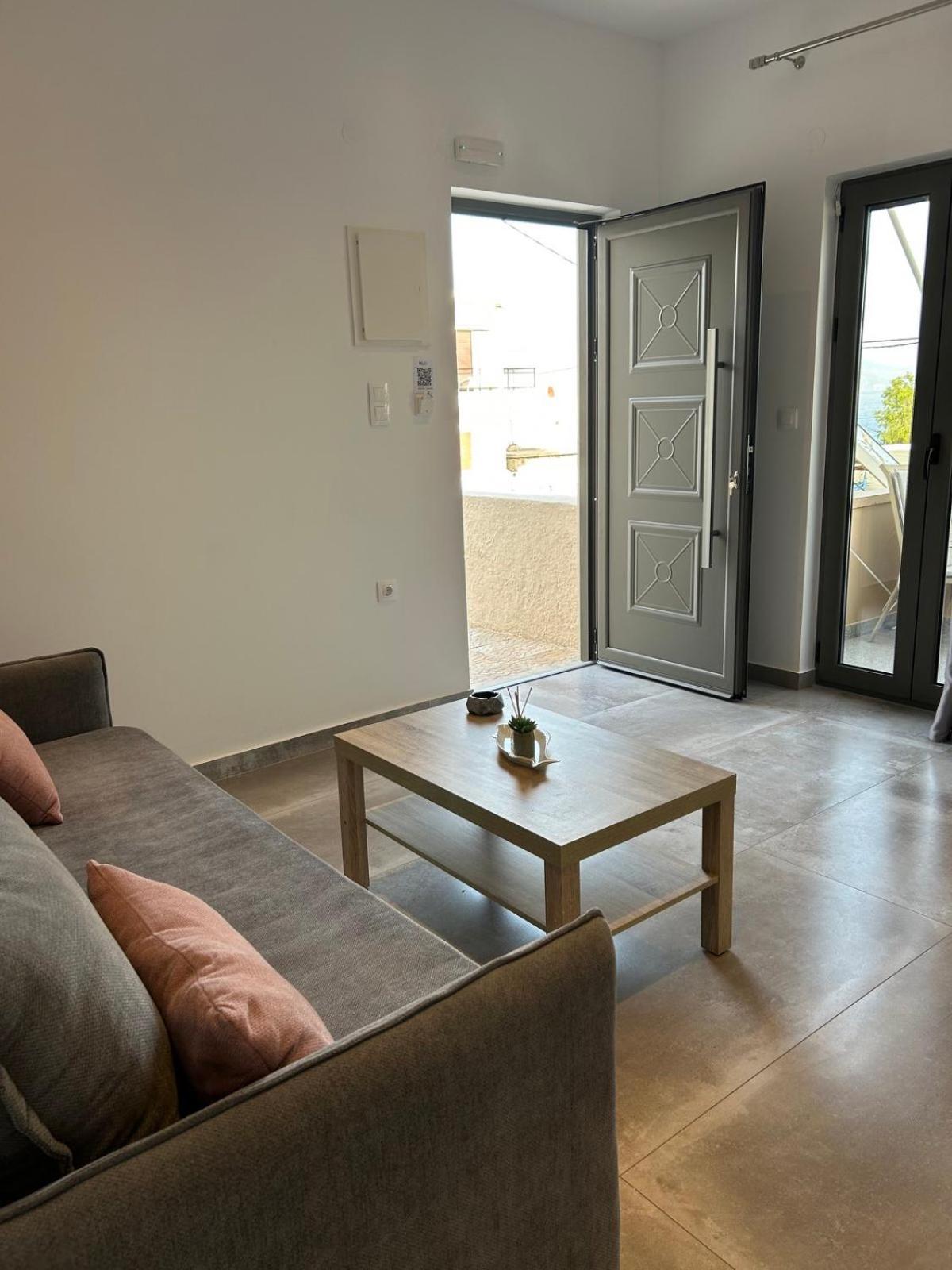 Soula Apartments & Studios Палеохора Экстерьер фото
