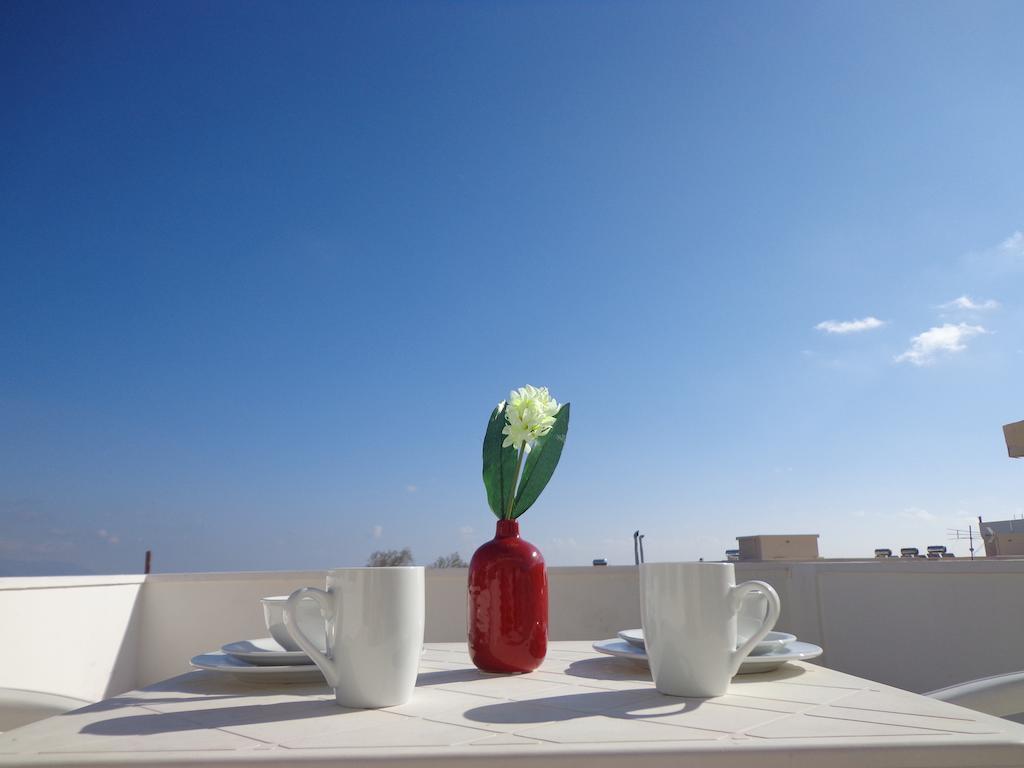 Soula Apartments & Studios Палеохора Номер фото